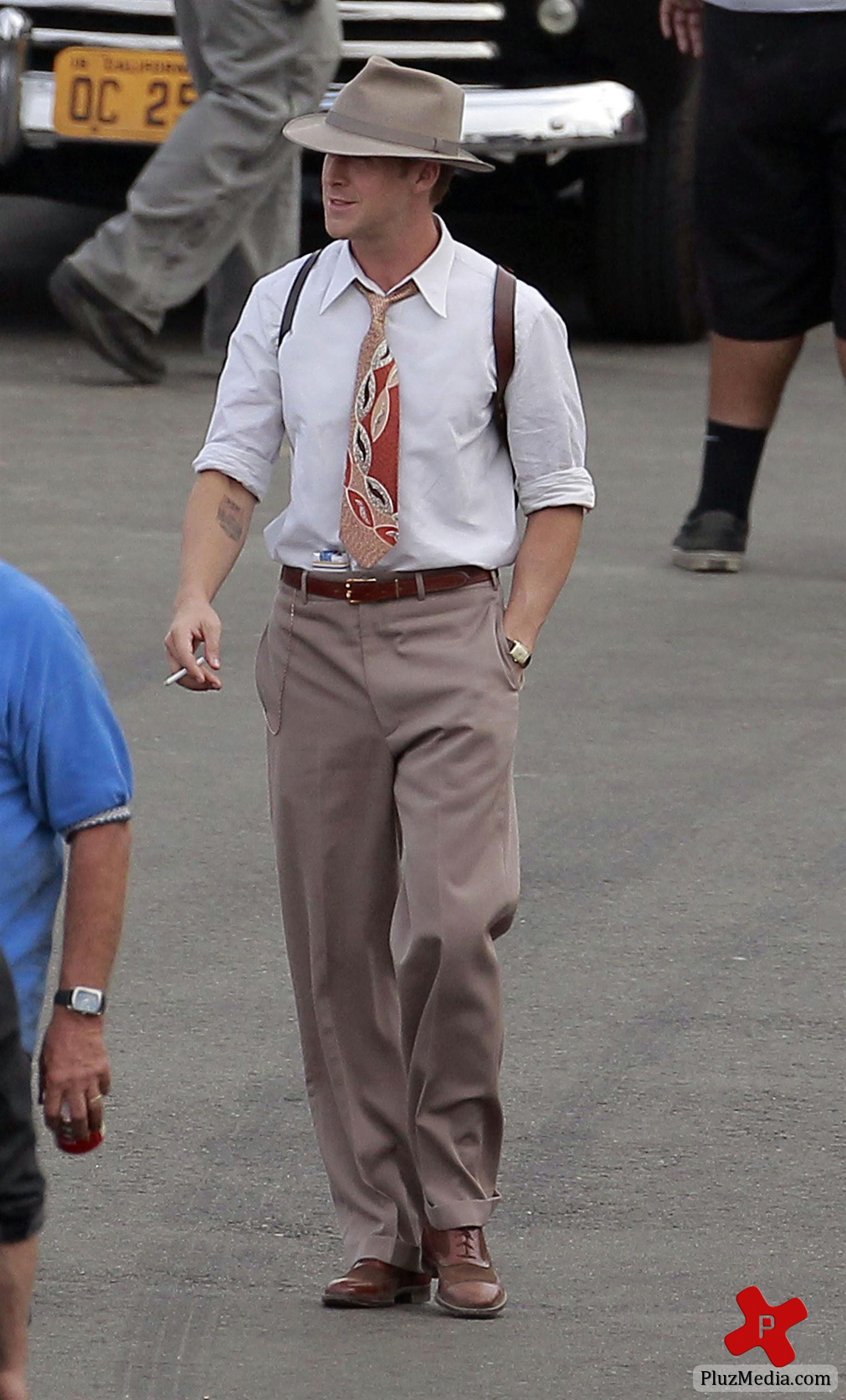 Ryan Gosling on the set of his new movie 'The Gangster Squad' photos | Picture 78996